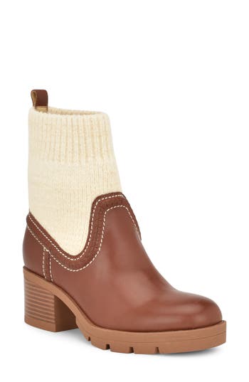 Nine West Popit Bootie In Dark Natural