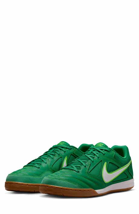 Nike Gato Soccer Sneaker