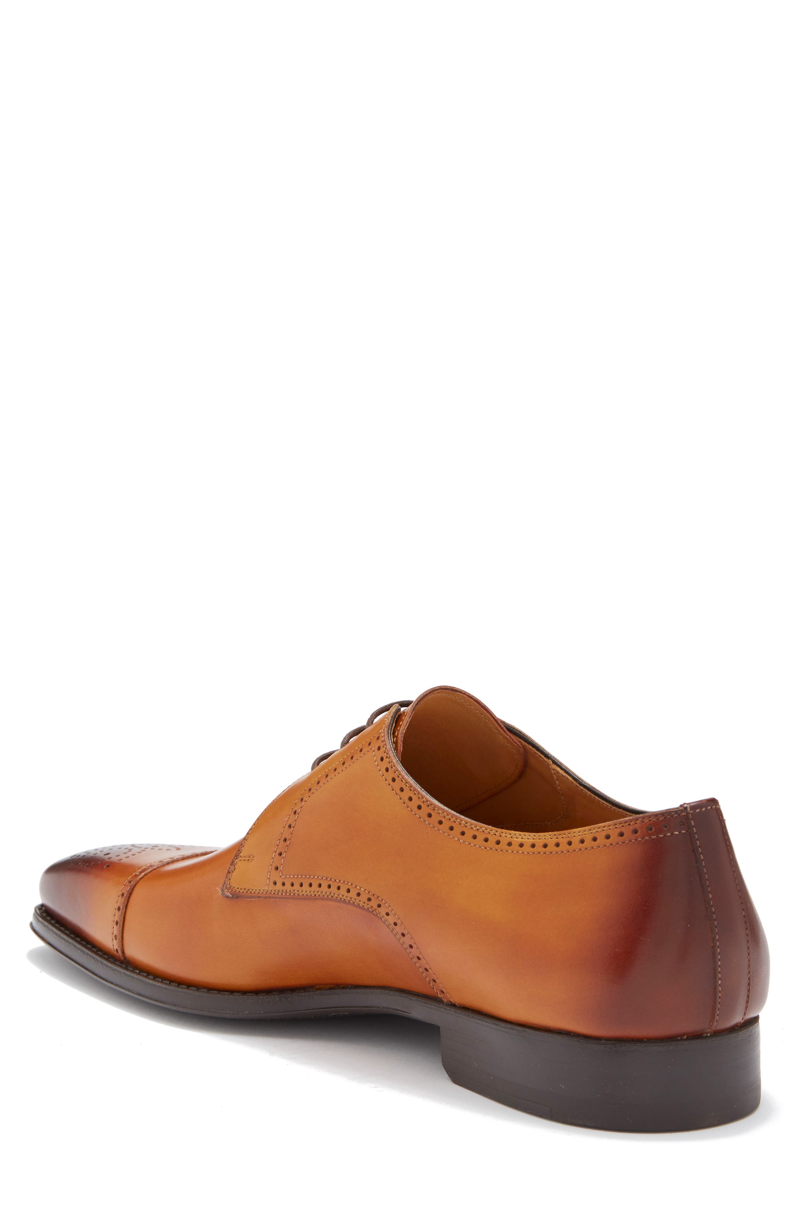 Magnanni Brogue Cap Toe Leather Oxford, Alternate, color, 