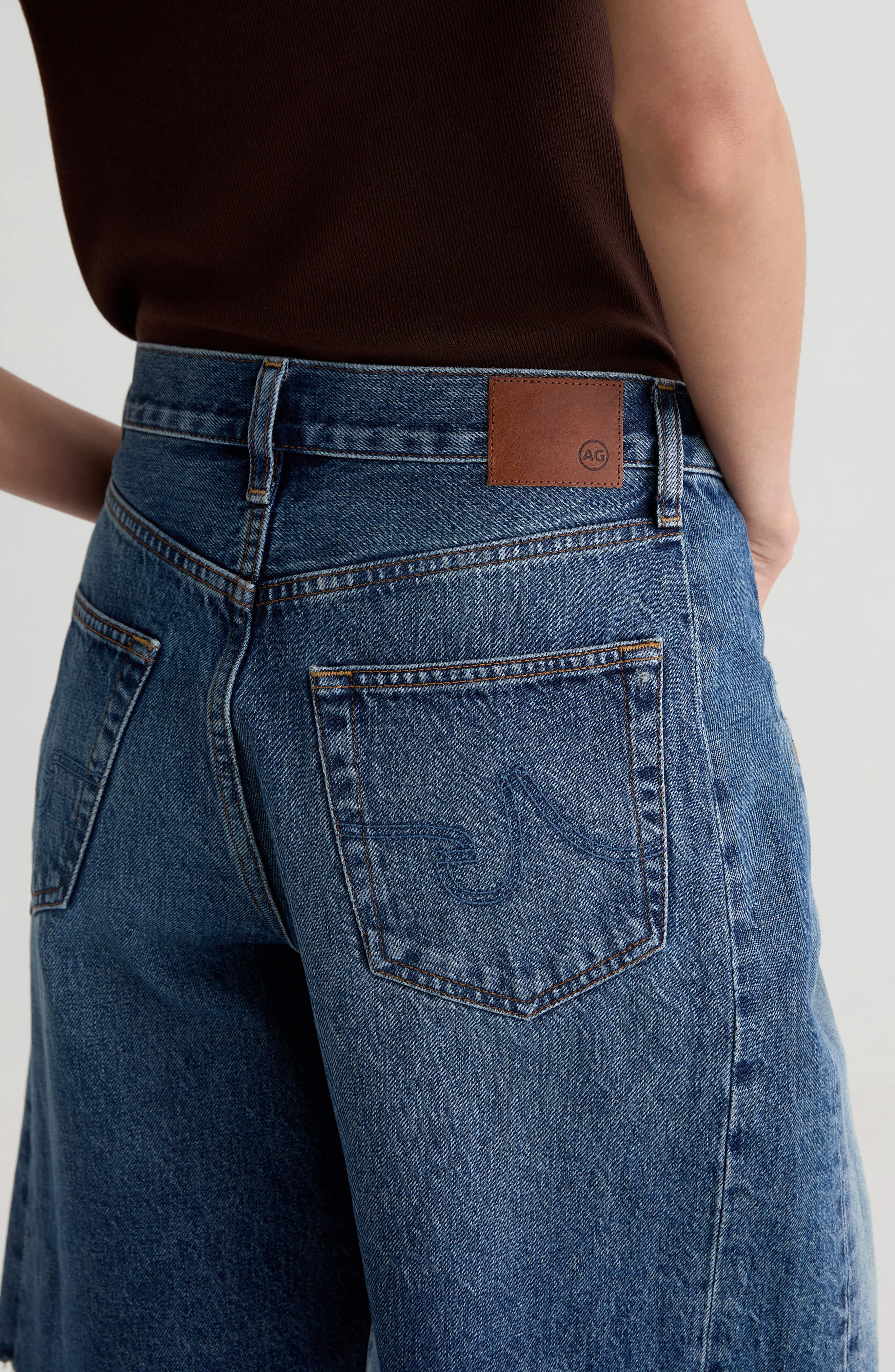 Женские AG Hattie Raw Hem High Waist Denim Barrel Shorts — фото 8