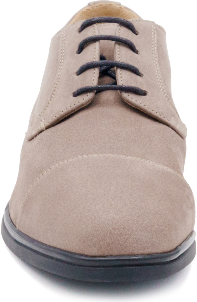 Amalfi by Rangoni Reno Cap Toe Derby, Alternate, color,