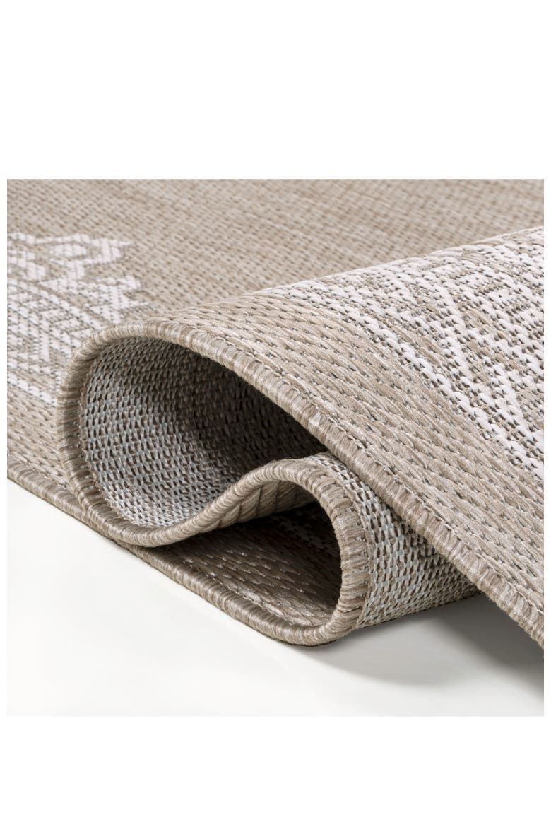 Arden Vintage Casual Medallion Indoor/Outdoor Area Rug, Alternate, color, Beige/Cream