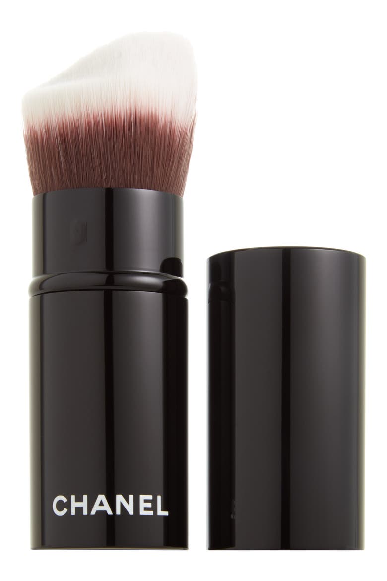 LES PINCEAUX DE CHANEL RETRACTABLE FOUNDATION BRUSH N°103, Main, color, NO COLOR