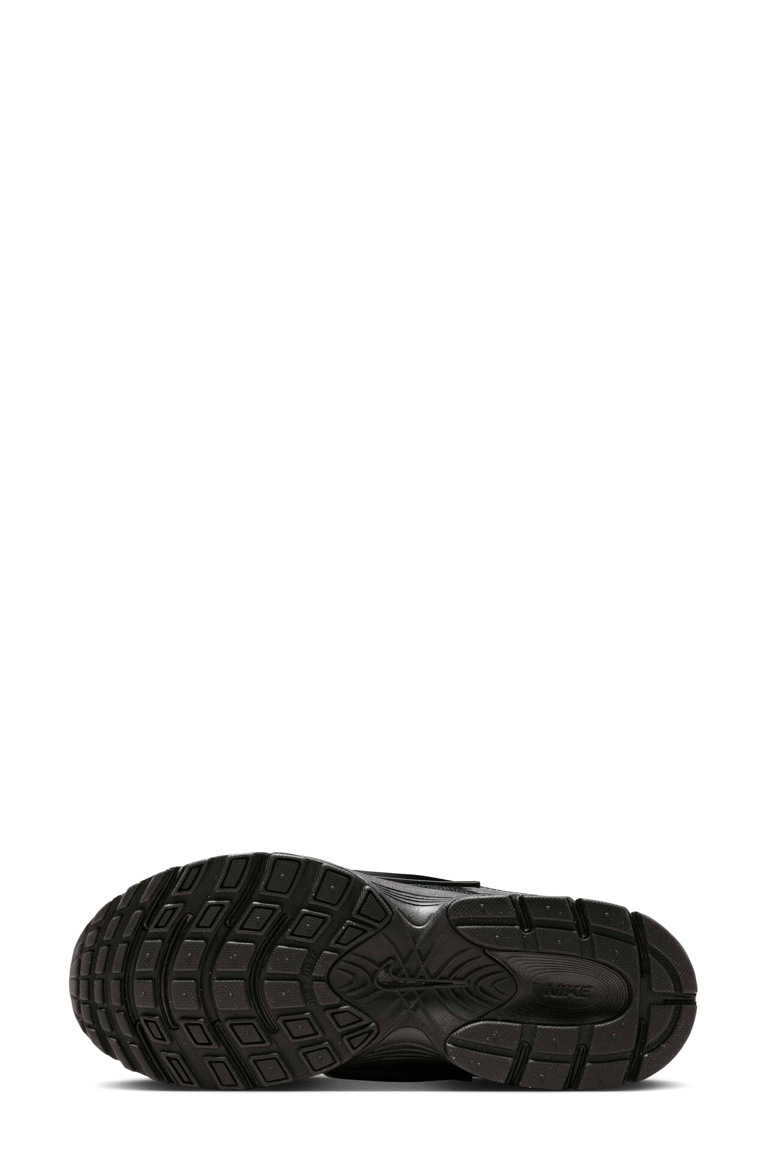 Nike V5 RNR Sneaker, Alternate, color, 