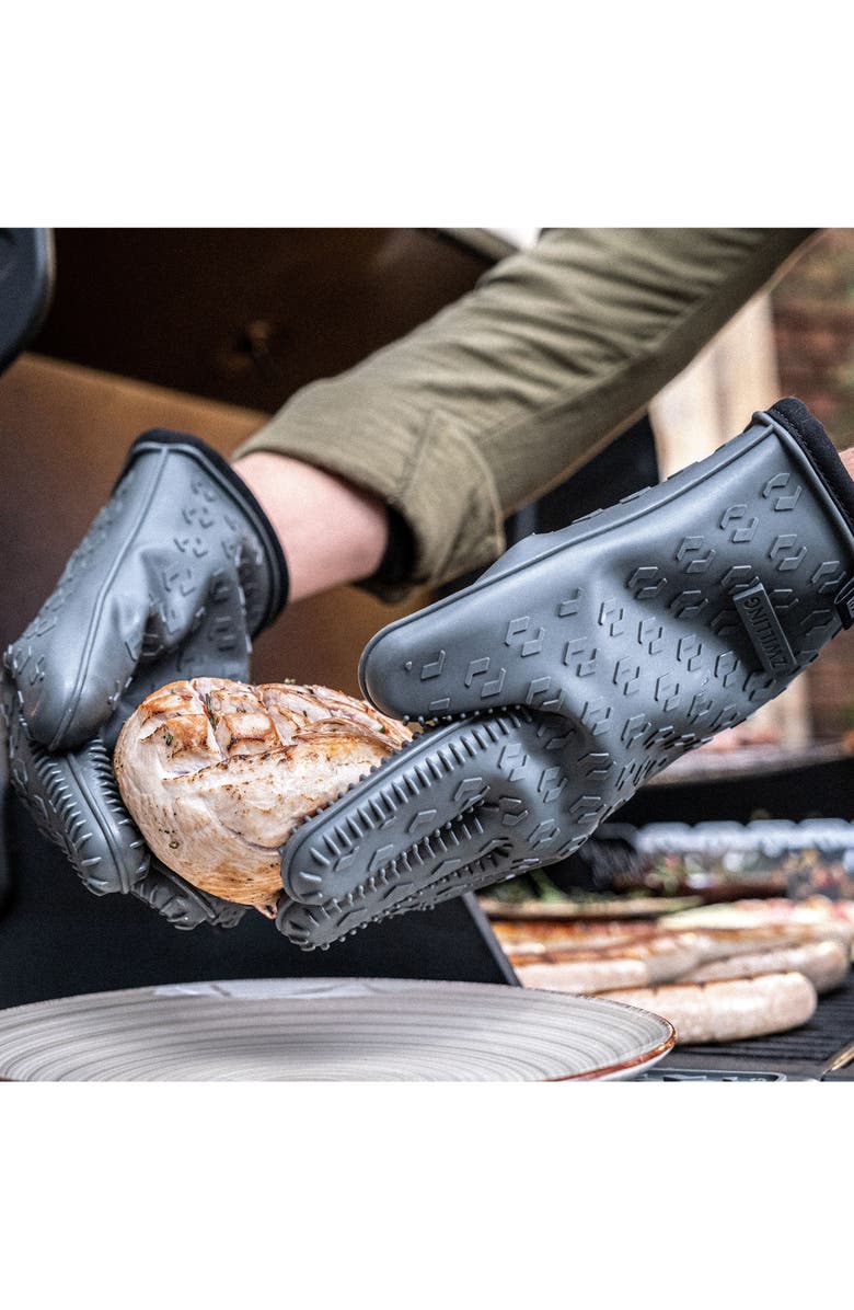 ZWILLING Barbecue 3-Piece Mat & Gloves Set, Alternate, color, Charcoal