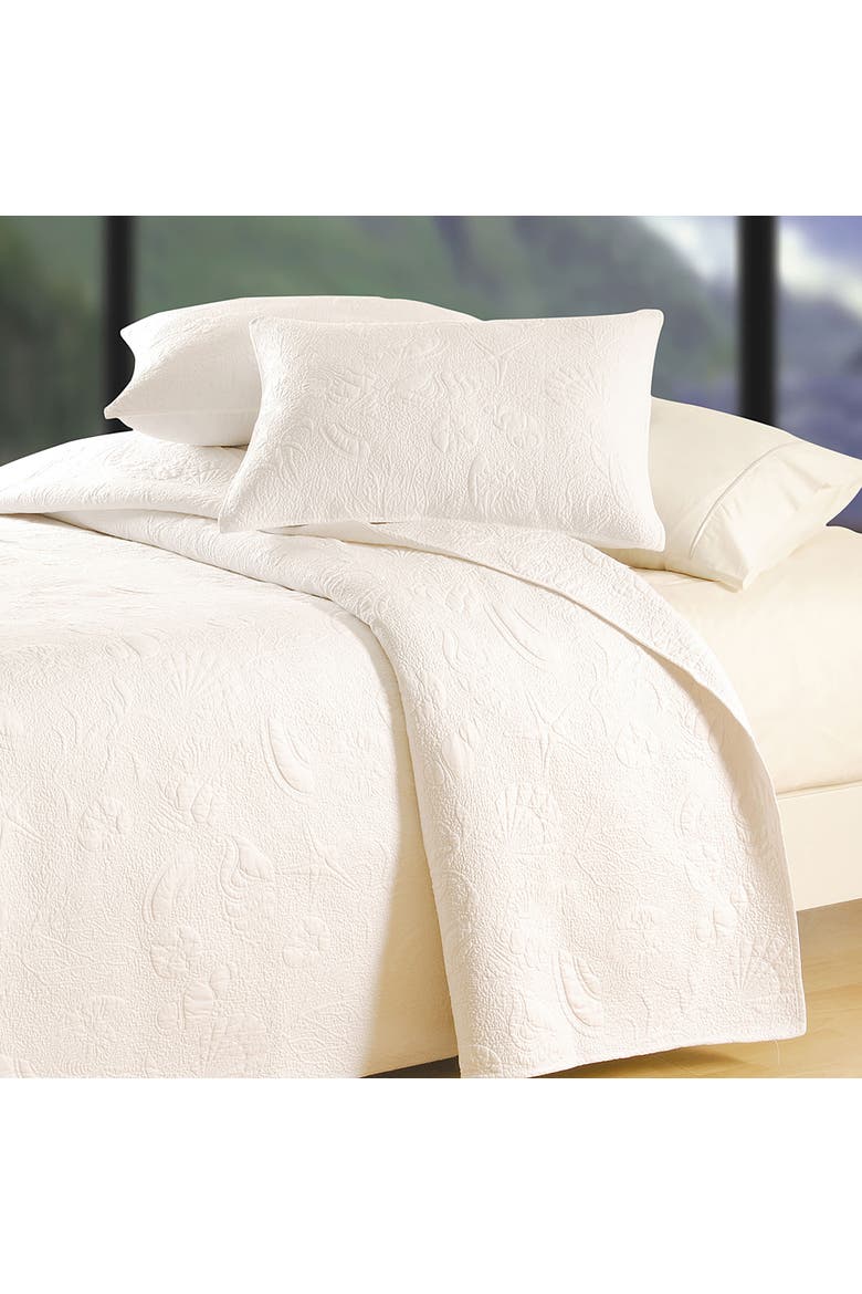 20" x 26" White Shell Matelasse Cotton Standard Sham - Machine Washable, Alternate, color, White