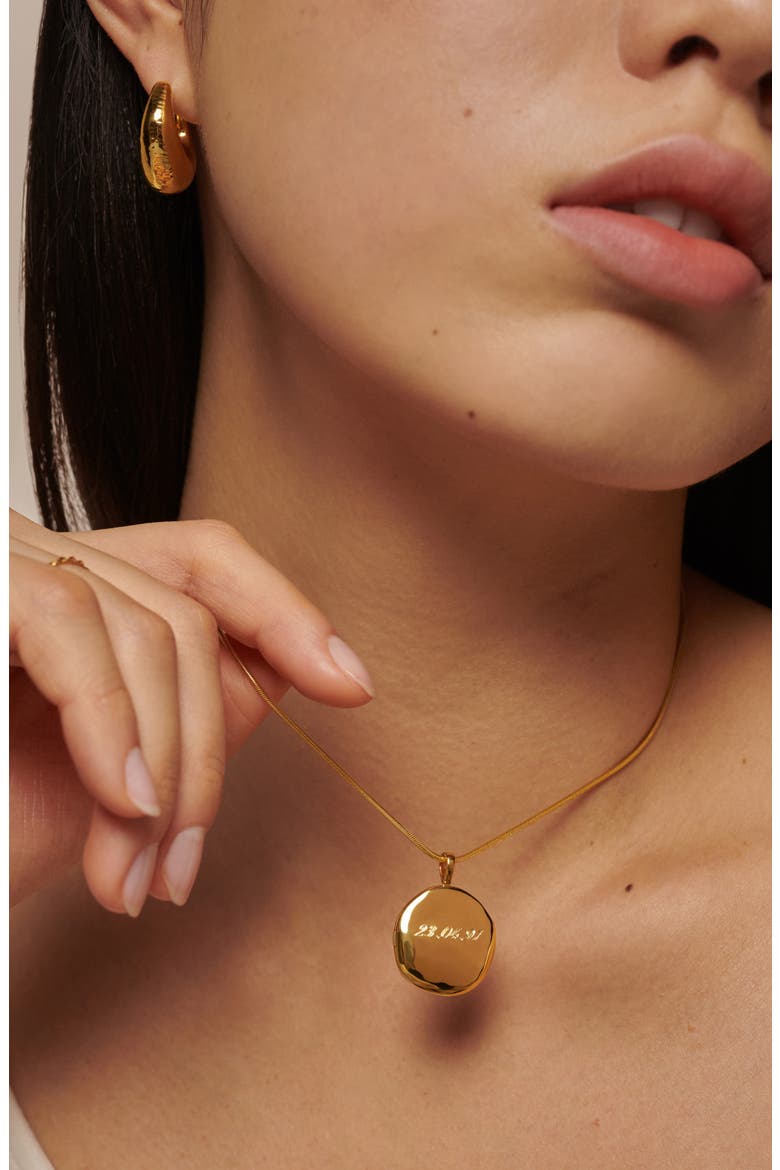 Deia Pebble Locket Charm, Alternate, color, GOLD