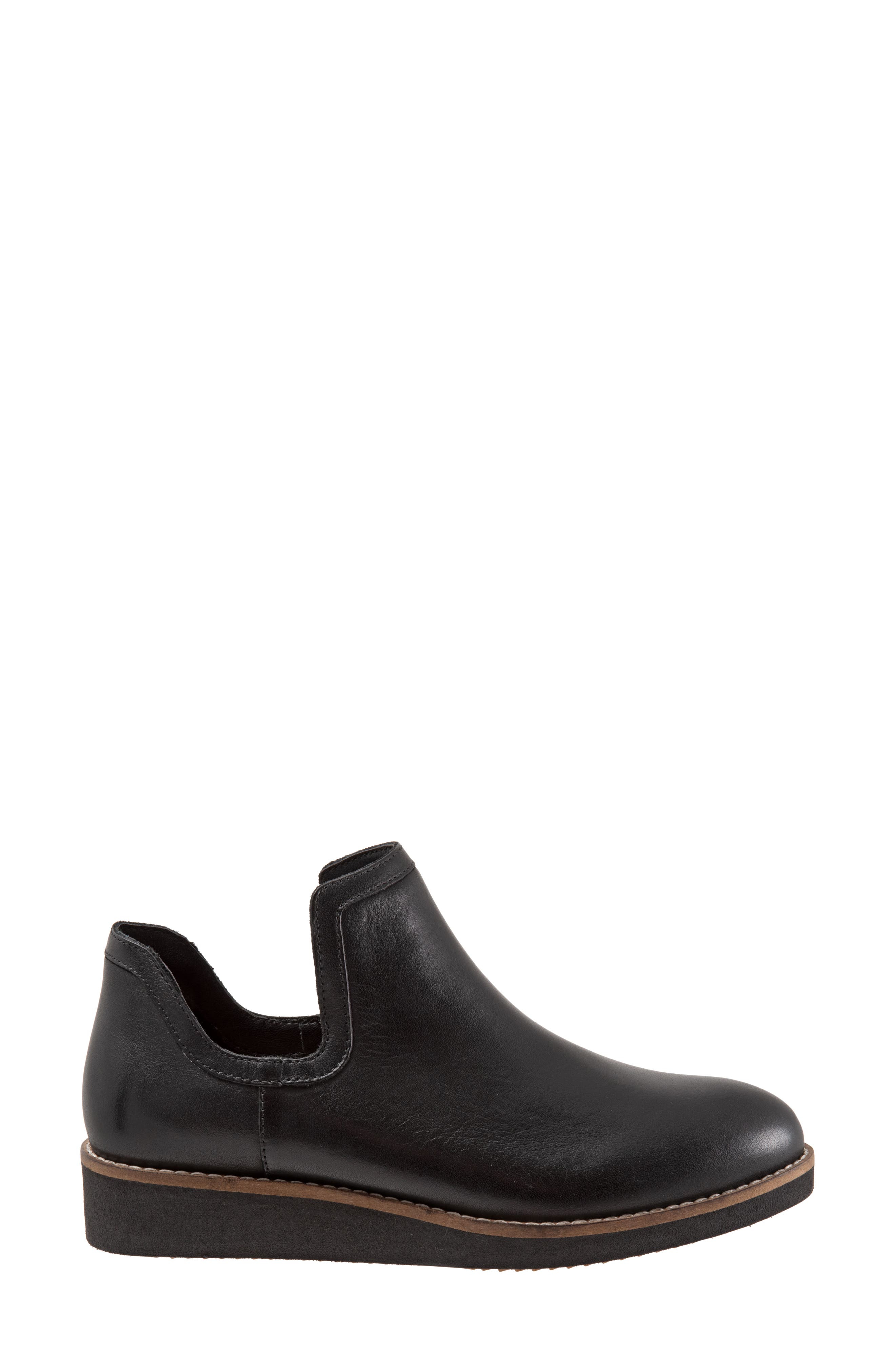 SoftWalk<sup>®</sup> Woodbury Leather Bootie, Alternate, color, 