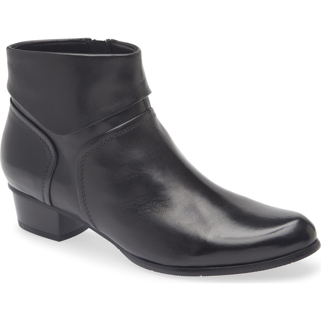 Regarde Le Ciel Stefany Block Heel Bootie In Black