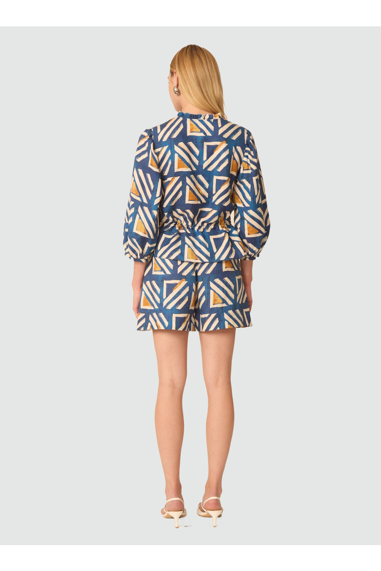 Kai Shorts, Alternate, color, Metropolis