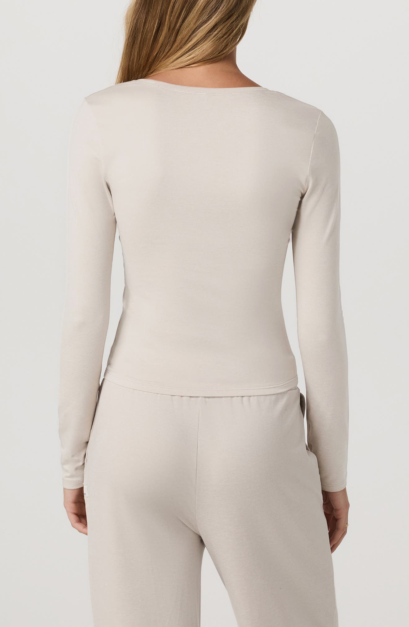 Long-Sleeve Halo Essential Scoop Top - image 2