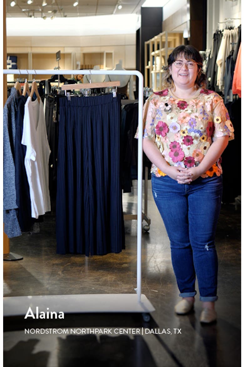 Cher High Waist Pleat Wide Leg Pants video