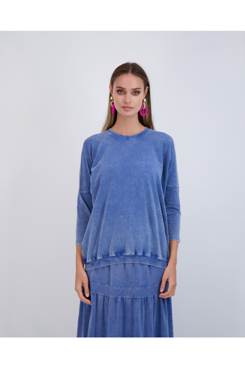 Denim Wash Ribbed Band 3/4 Sleeve Top, Alternate, color, Light Denim