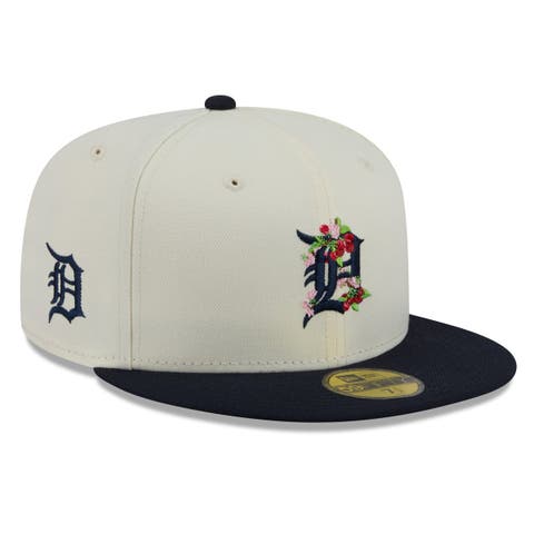 Men's New Era White/Navy Detroit Tigers Blossom 59FIFTY Fitted Hat