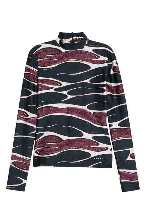 Fitted Turtleneck Top