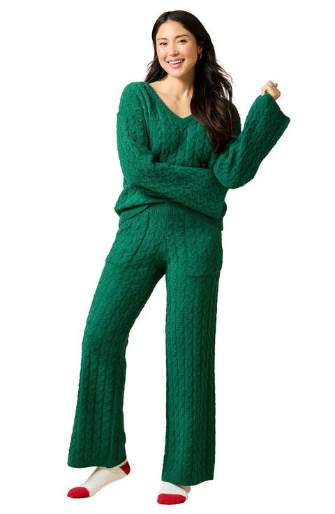 Cable Knit Marshmallow V-Neck with Flared Sleeve and Pant