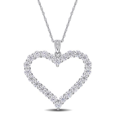 2-2/5 CT DEW Moissanite Heart Necklace
