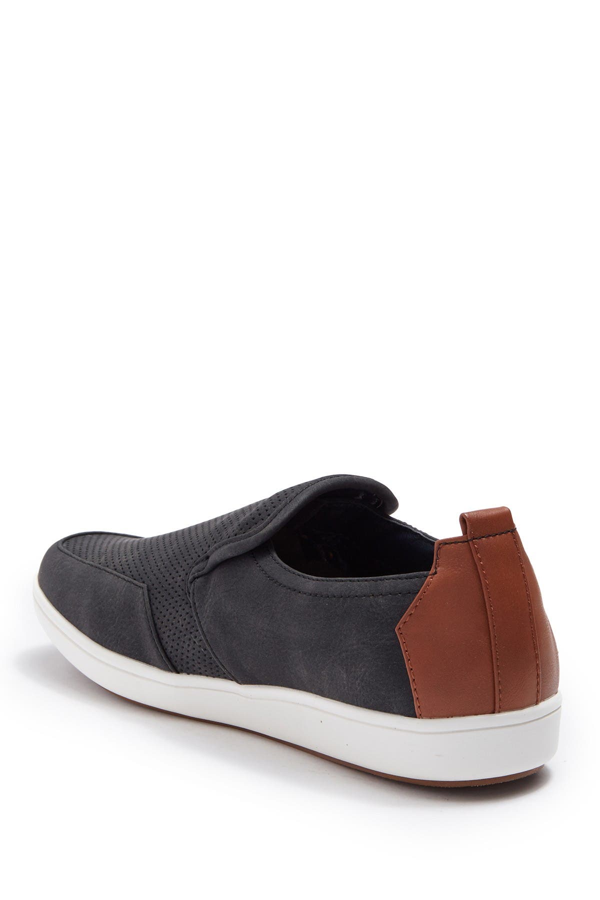 MADDEN Felixx Slip-On Sneaker, Alternate, color, 