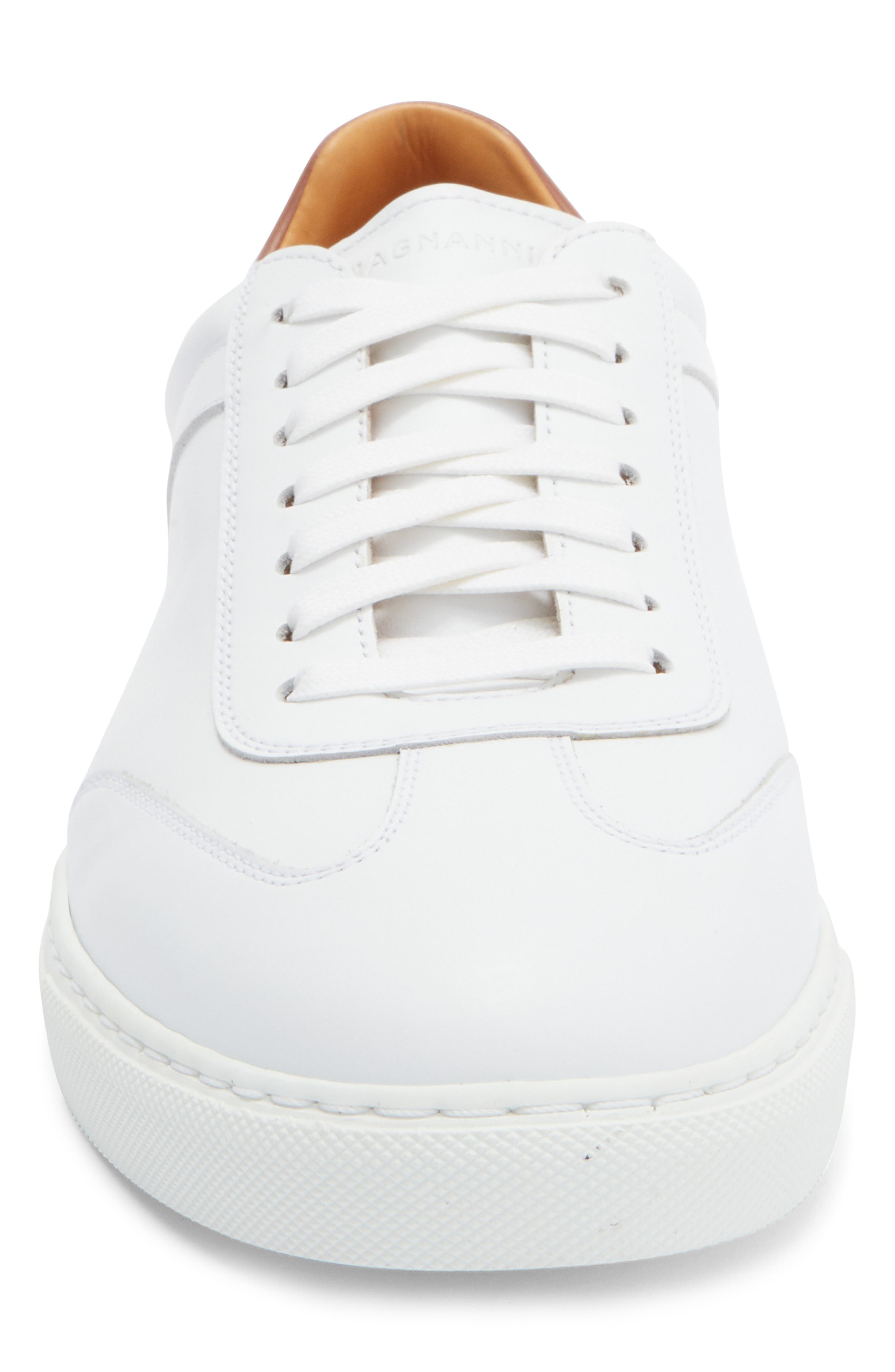 Magnanni Delan Low Top Sneaker, Alternate, color, White / Midbrown