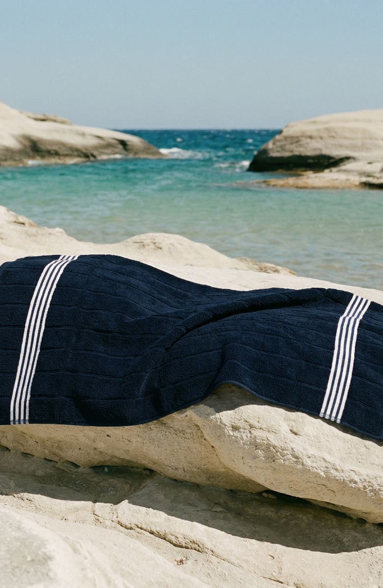 Italic Nautilus Hand Towel Set, Alternate, color, Navy / White