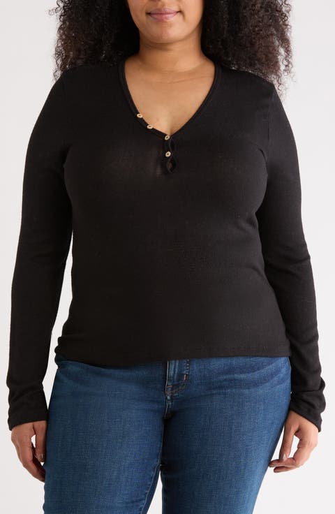 Rib Knit V-Neck Top (Plus)