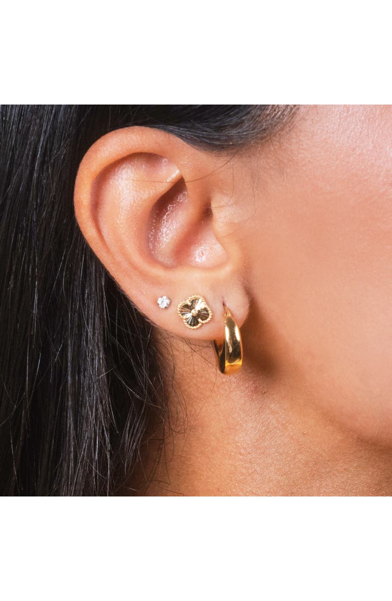 The Lovery Fine Jewelry Fluted Gold Clover Stud Earrings, Alternate, color, Yellow Gold