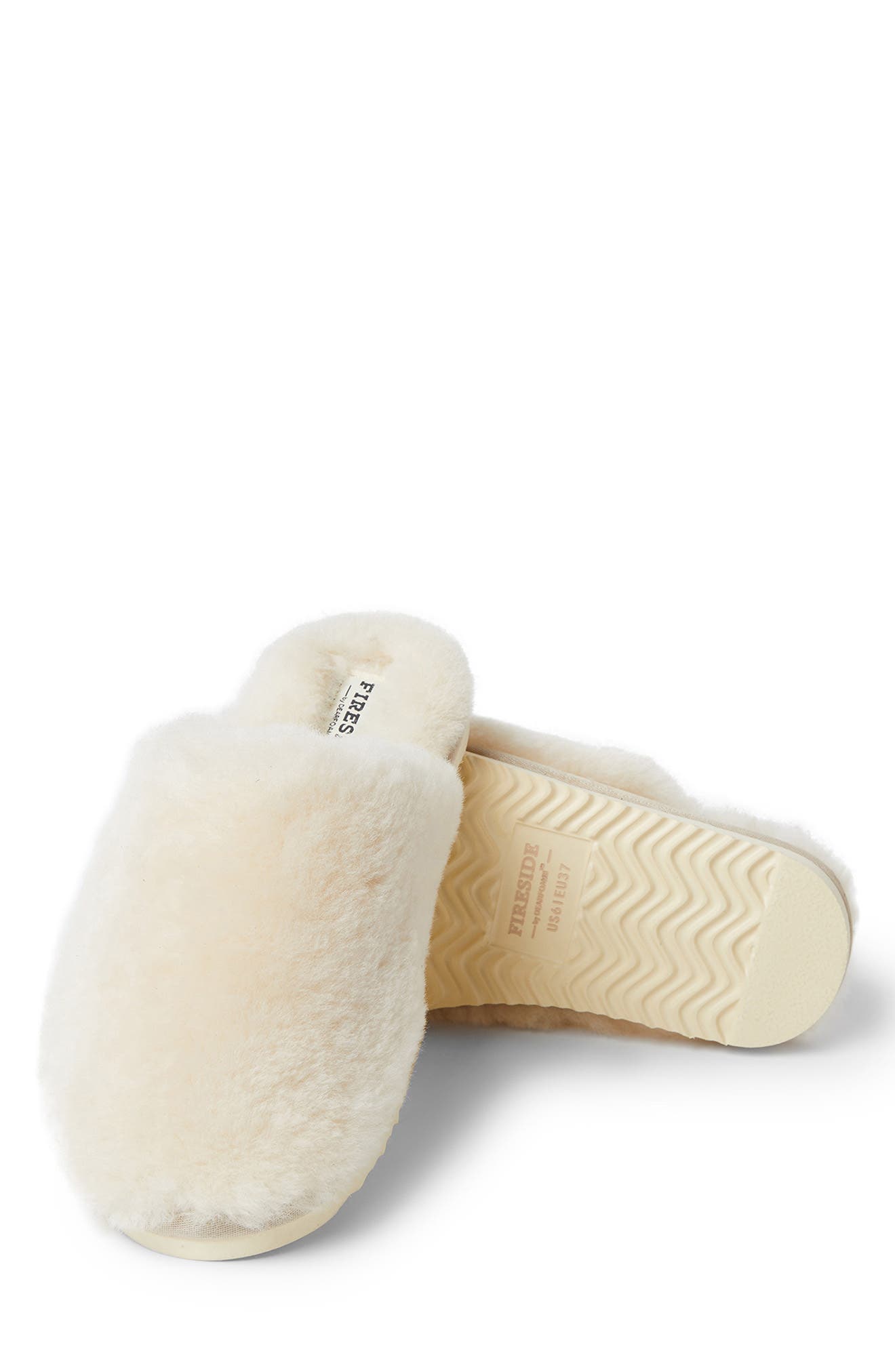 DEARFOAMS Fireside Genuine Shearling Mule Slipper, Alternate, color, Natural