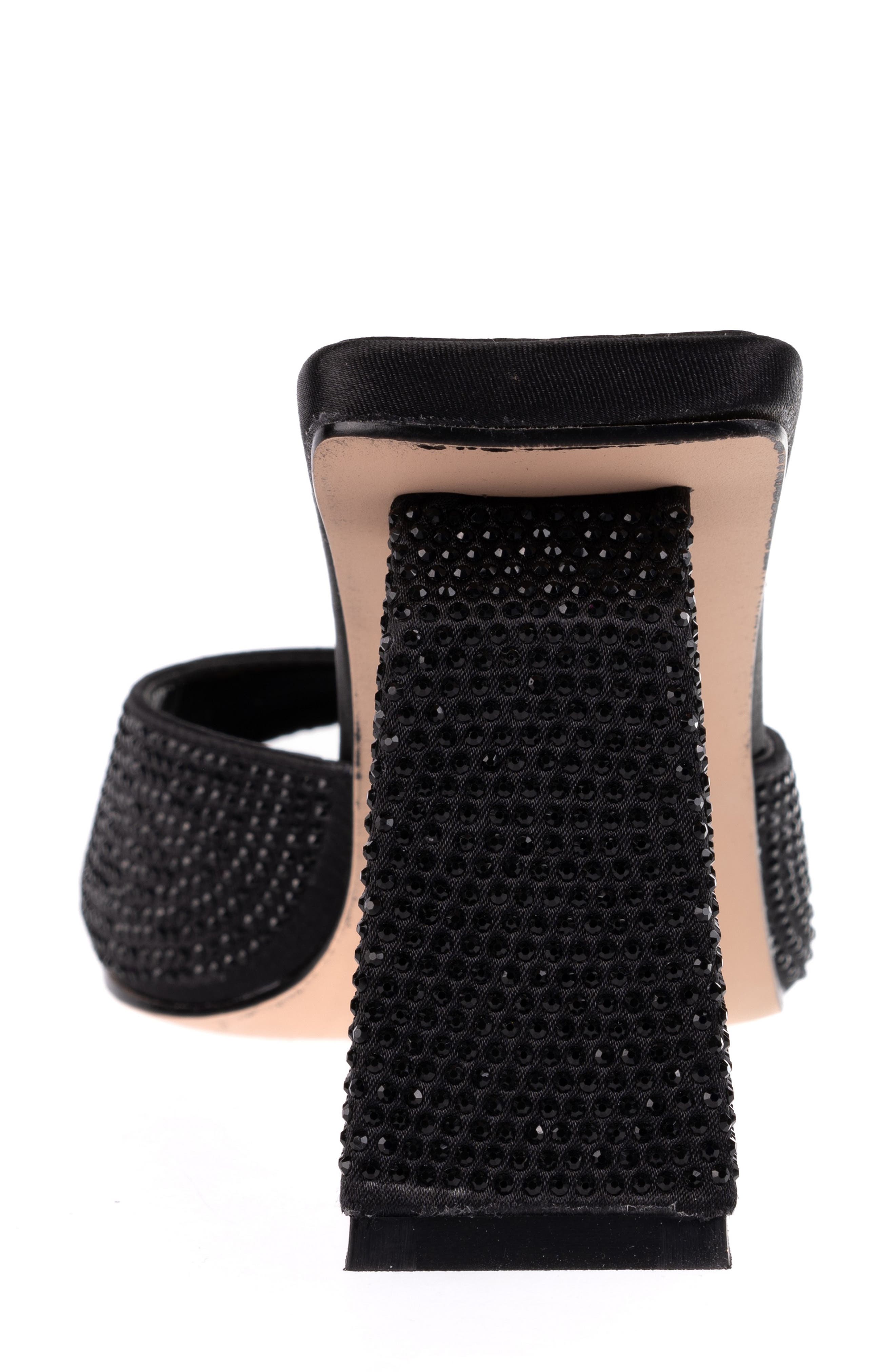 LADY COUTURE Reese Heeled Sandal, Alternate, color, Black