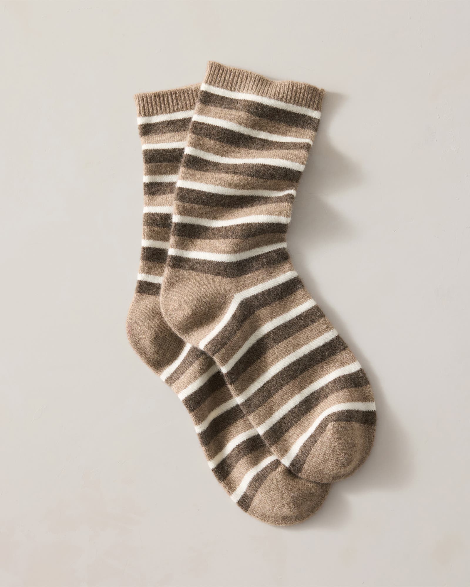 selected Dk Driftwood Hthr Multi
