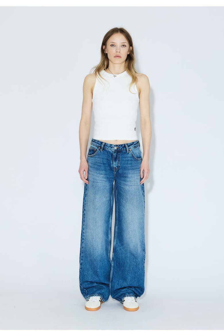 Hill Low Relaxed Jeans, Alternate, color, Stream Mid Fade