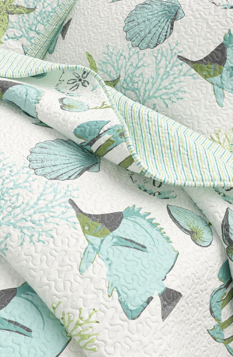 Woven & Weft Coastal Fish Quilt Set, Alternate, color, Fish Coral