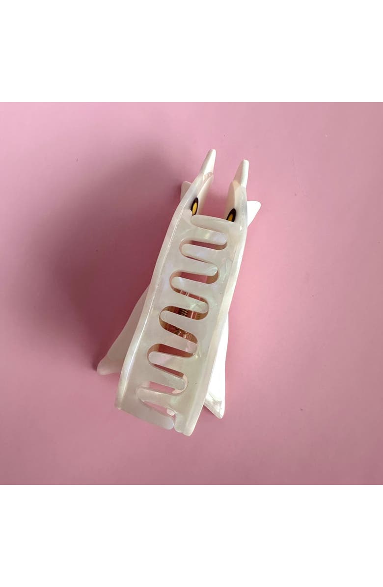 Centinelle Ghost Cat Hair Claw, Alternate, color, White