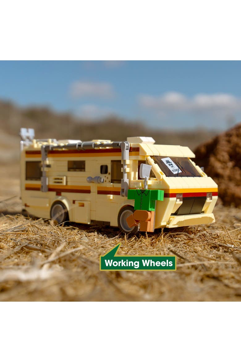 Breaking Bad Walter White's RV Building Set, Alternate, color, White