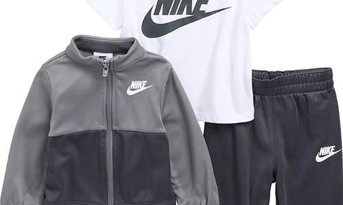 Nike 3-piece Essential Set In Multi
