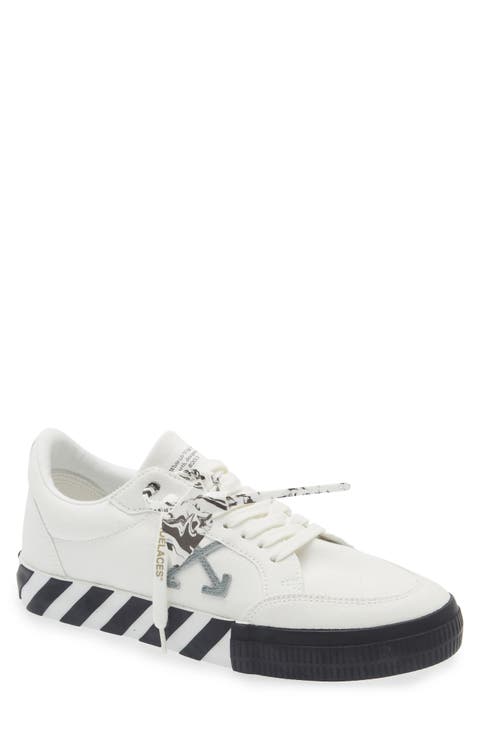 Vulcanized Low Top Sneaker (Men)