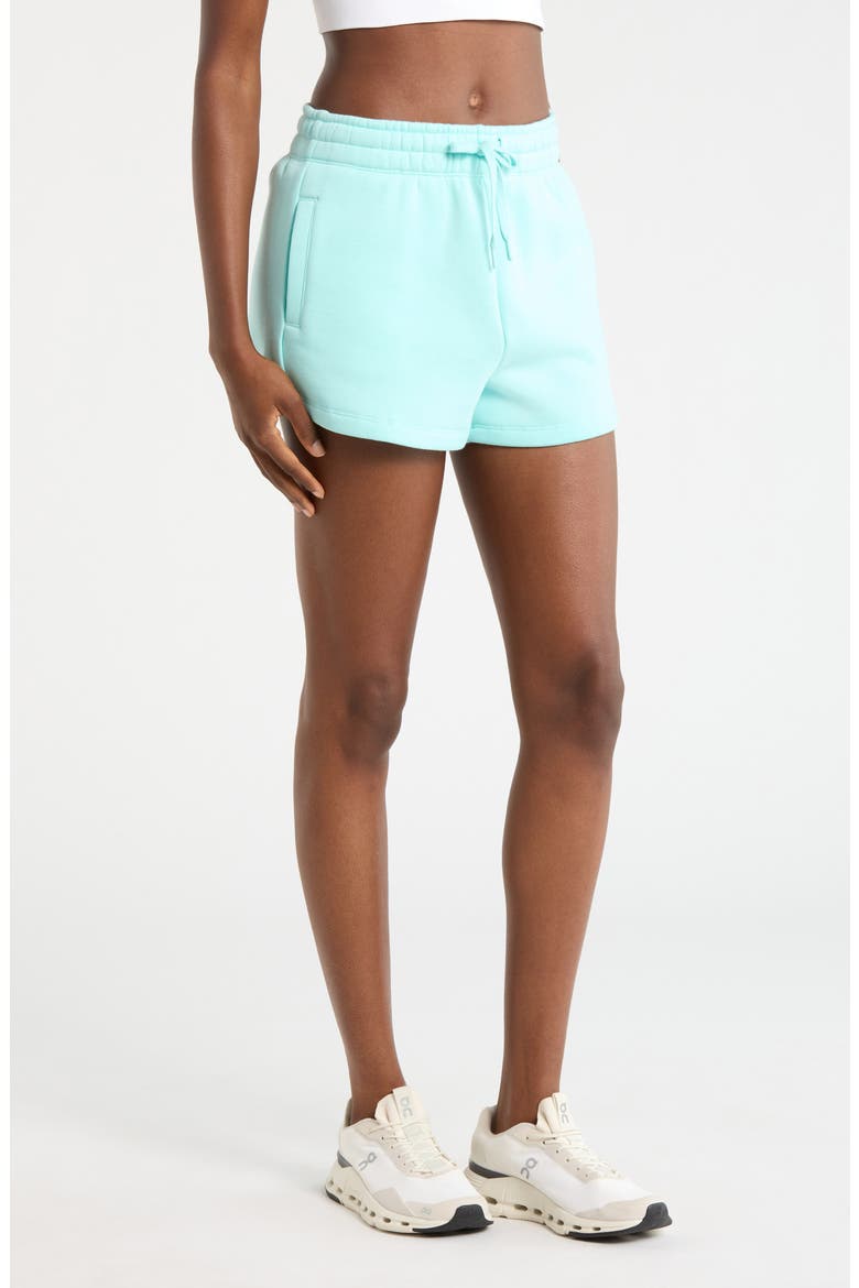 Luxe Fleece Sweat Shorts, Alternate, color, LIMPET SHELL