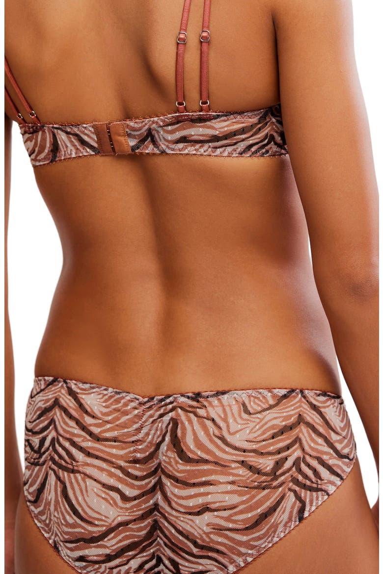Fiona Bikini, Alternate, color, ZEBRA
