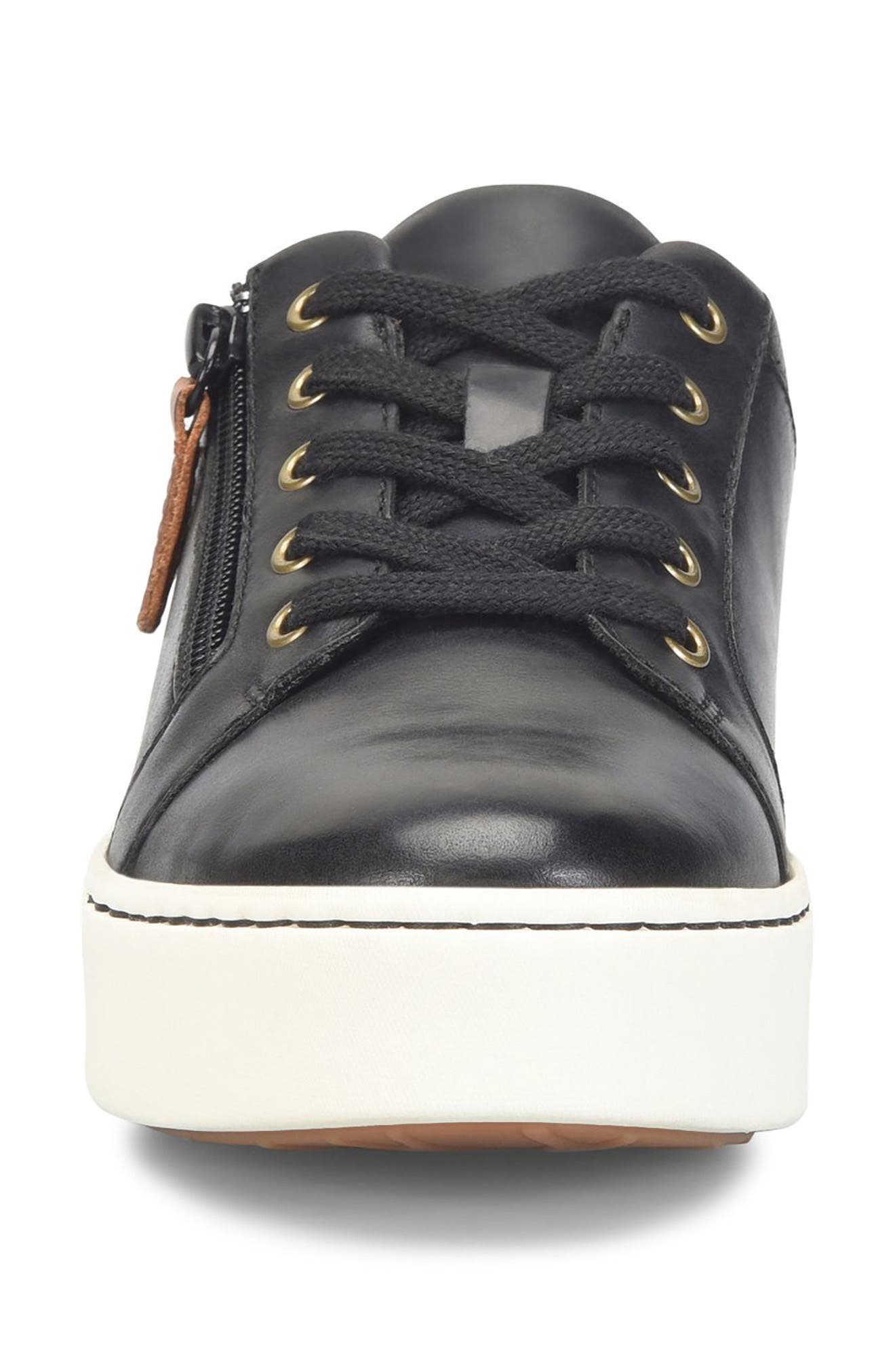 Børn Moxie Zip Sneaker, Alternate, color, Black Leather