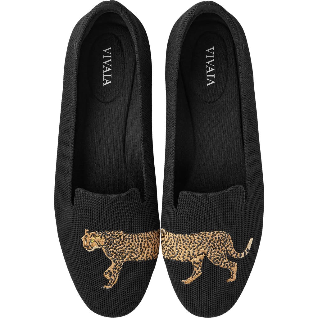 Vivaia Round-toe Embroidered Loafers In Black