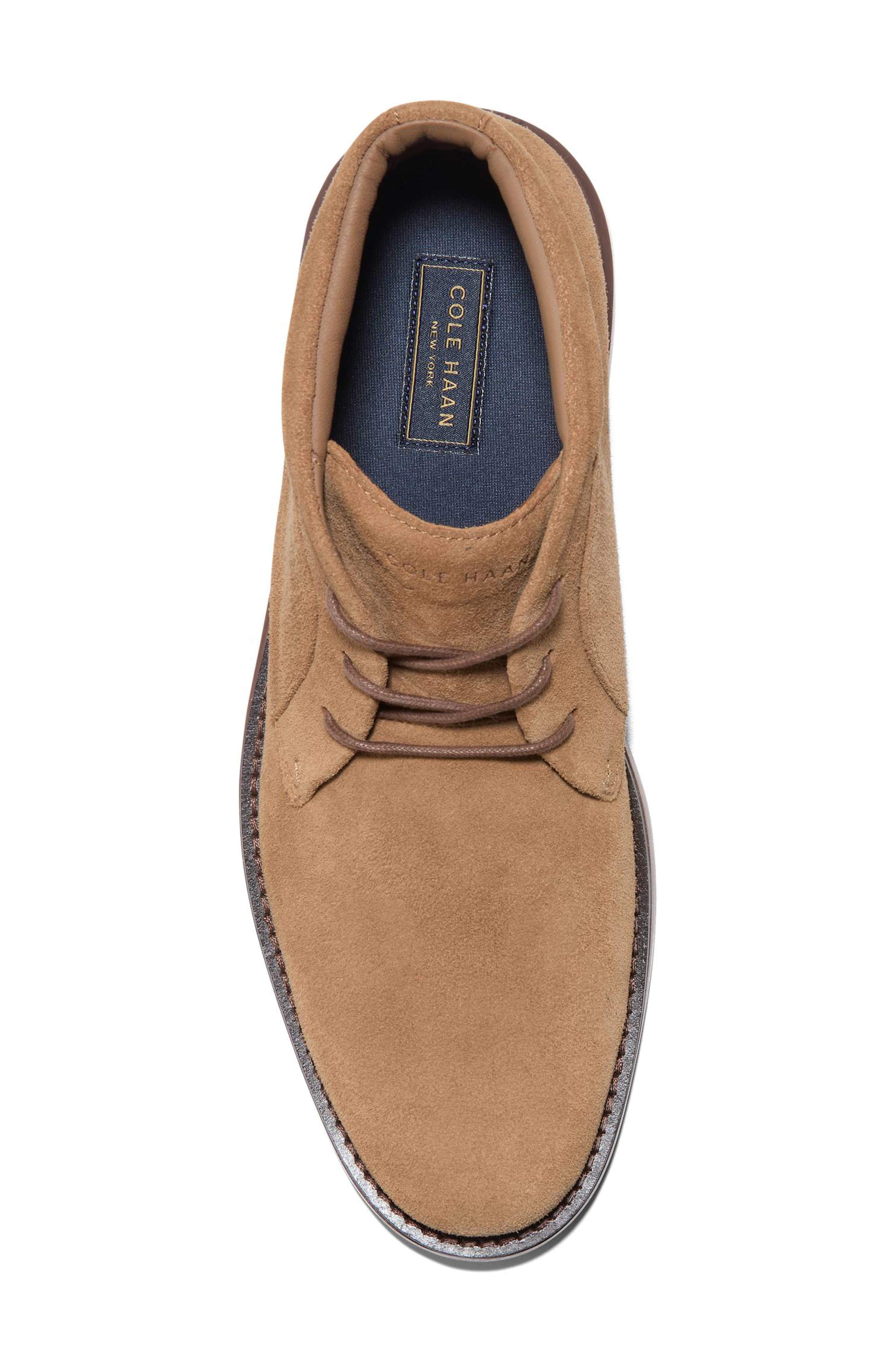 Grand Neoclassic Flexcraft Chukka Boot, Alternate, color, TOASTED COCONUT SUEDE / AGTN