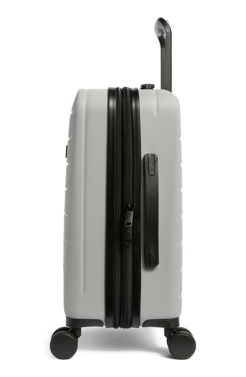 It Luggage Legion 21-inch Hardside Carry-on Luggage In Silver