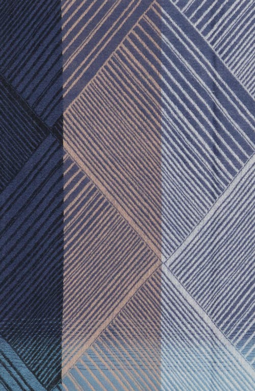 Vince Camuto Diamond Feather Fringe Scarf In Gray