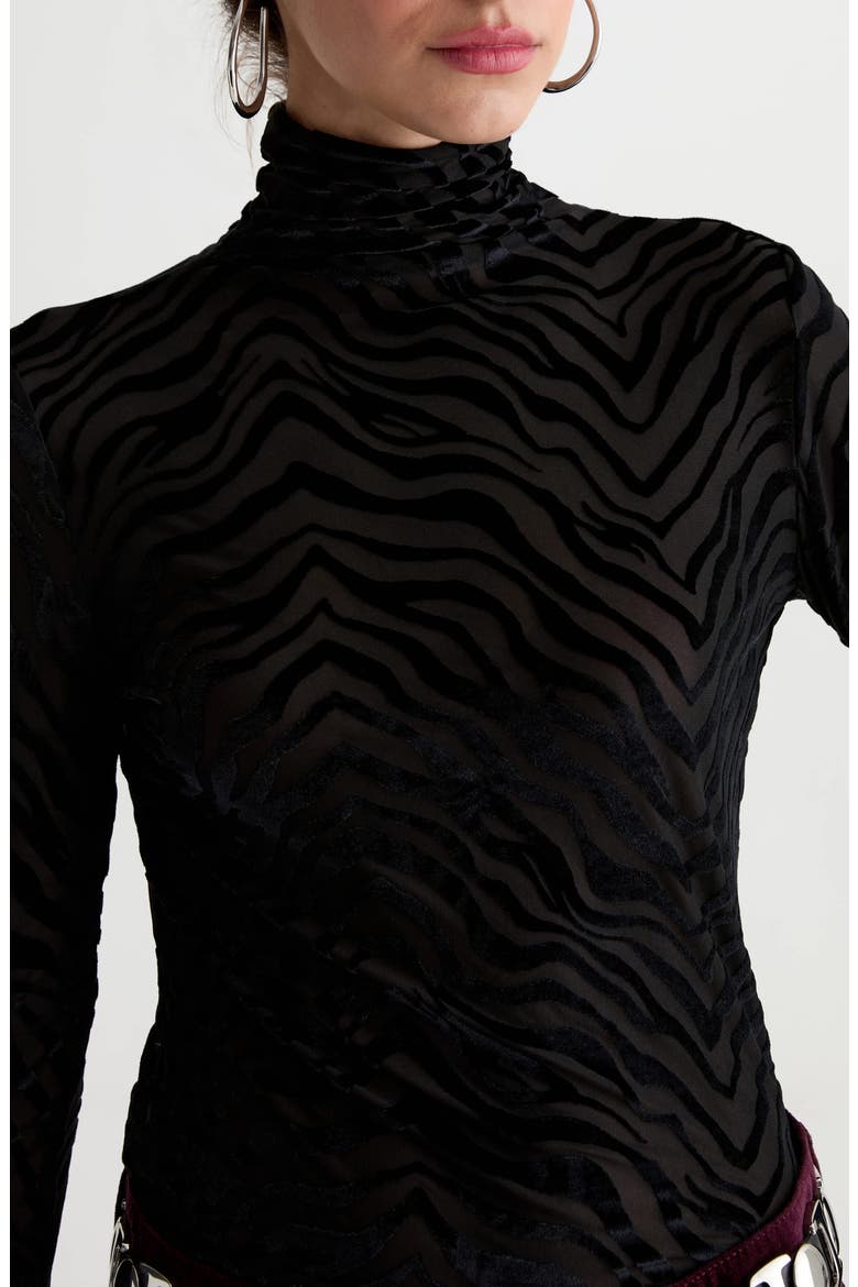 Chels Turtleneck Top, Alternate, color, WILD LINES