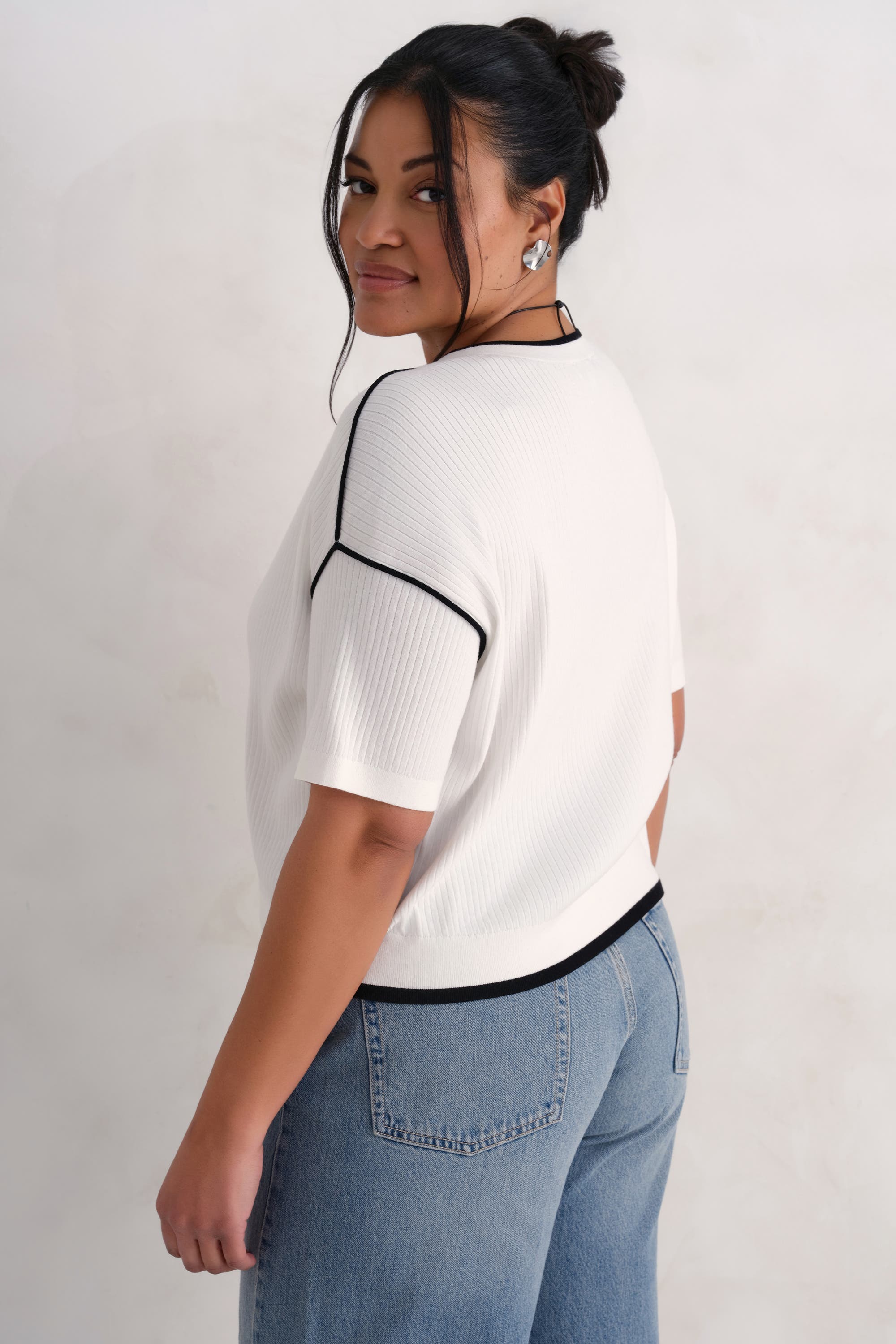 The Awaken Rib V-Neck - image 2