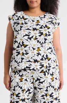 Adrianna Papell Crinkle Top