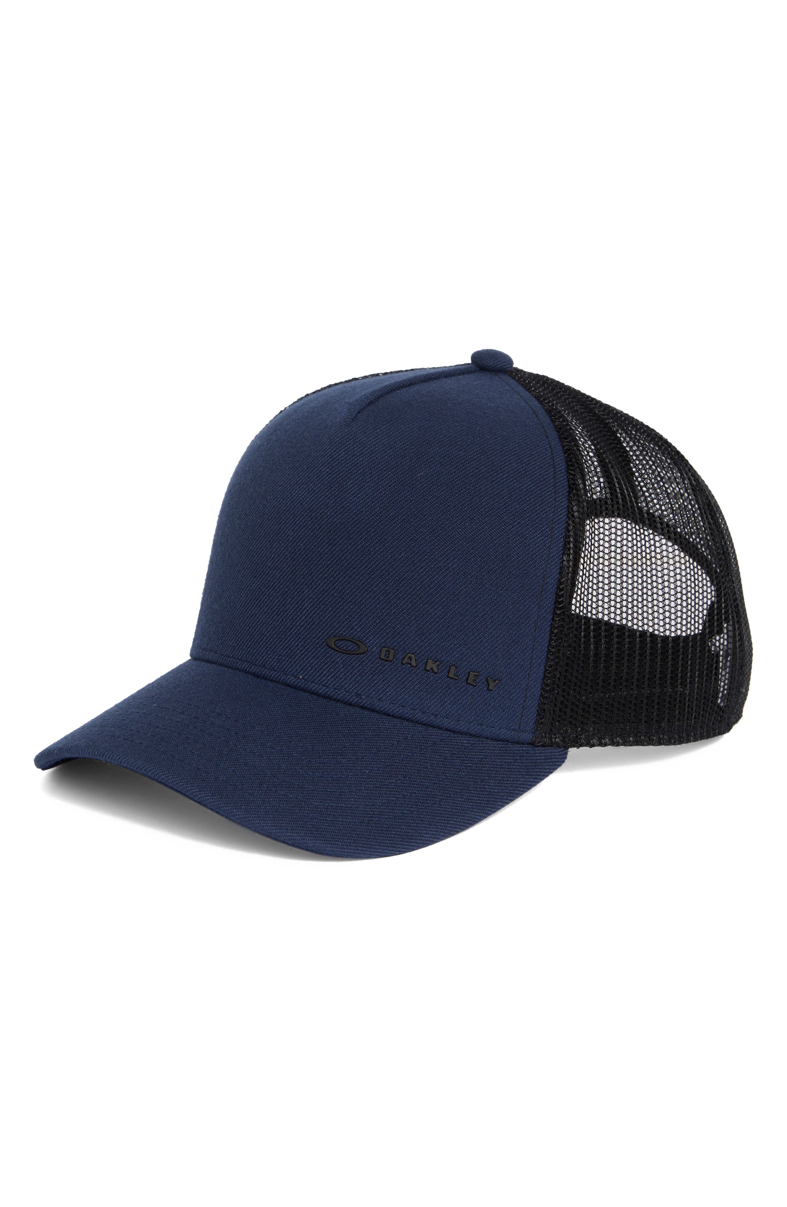 Oakley Chalten Snapback Baseball Cap