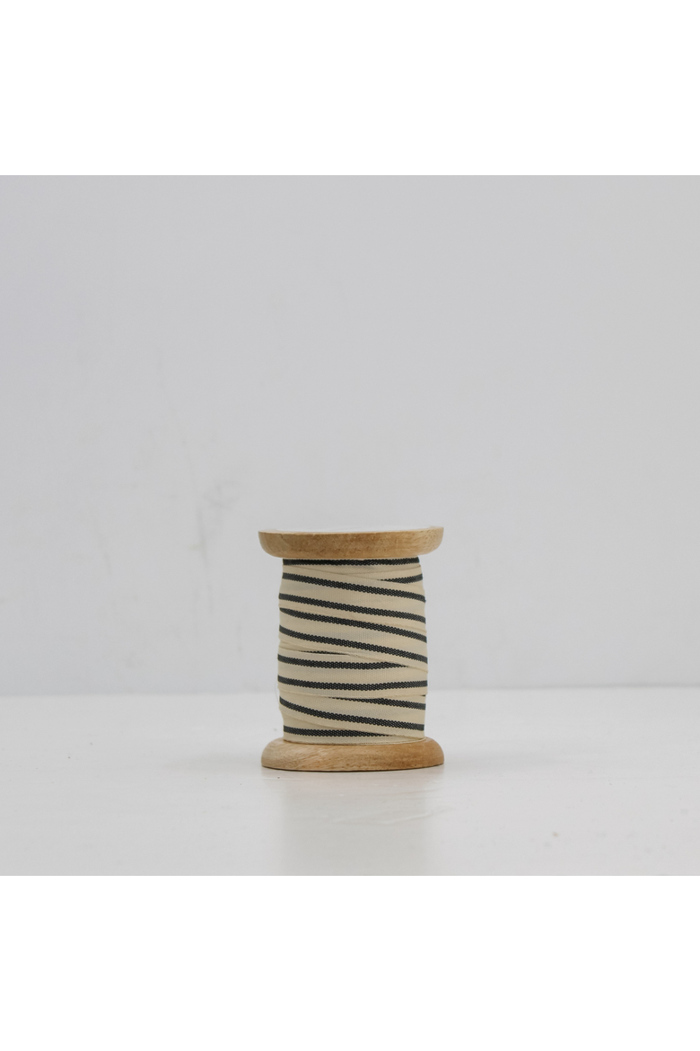 Ribbon in Cream and Black, Main, color, Black and Cream