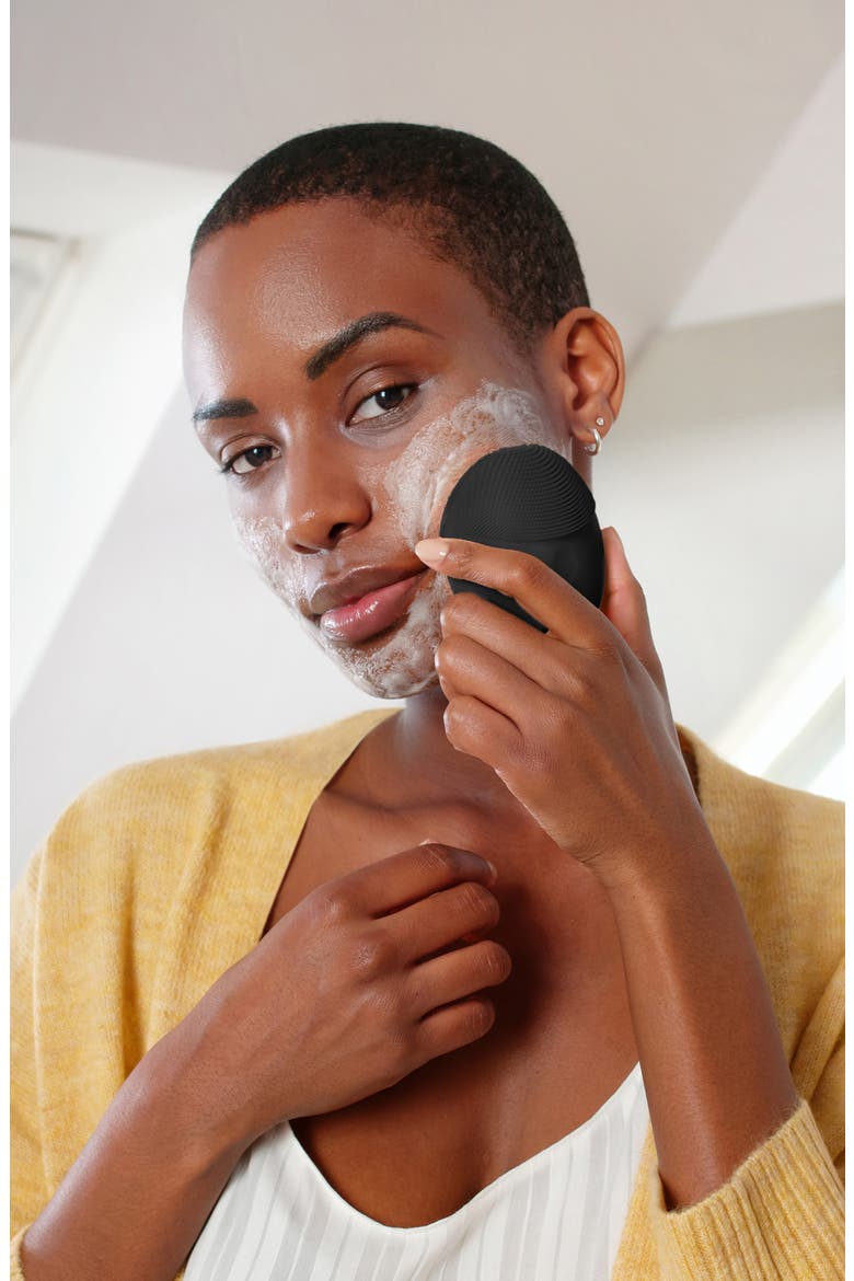 LUNA™ mini 3 Compact Facial Cleansing Device, Alternate, color, MIDNIGHT