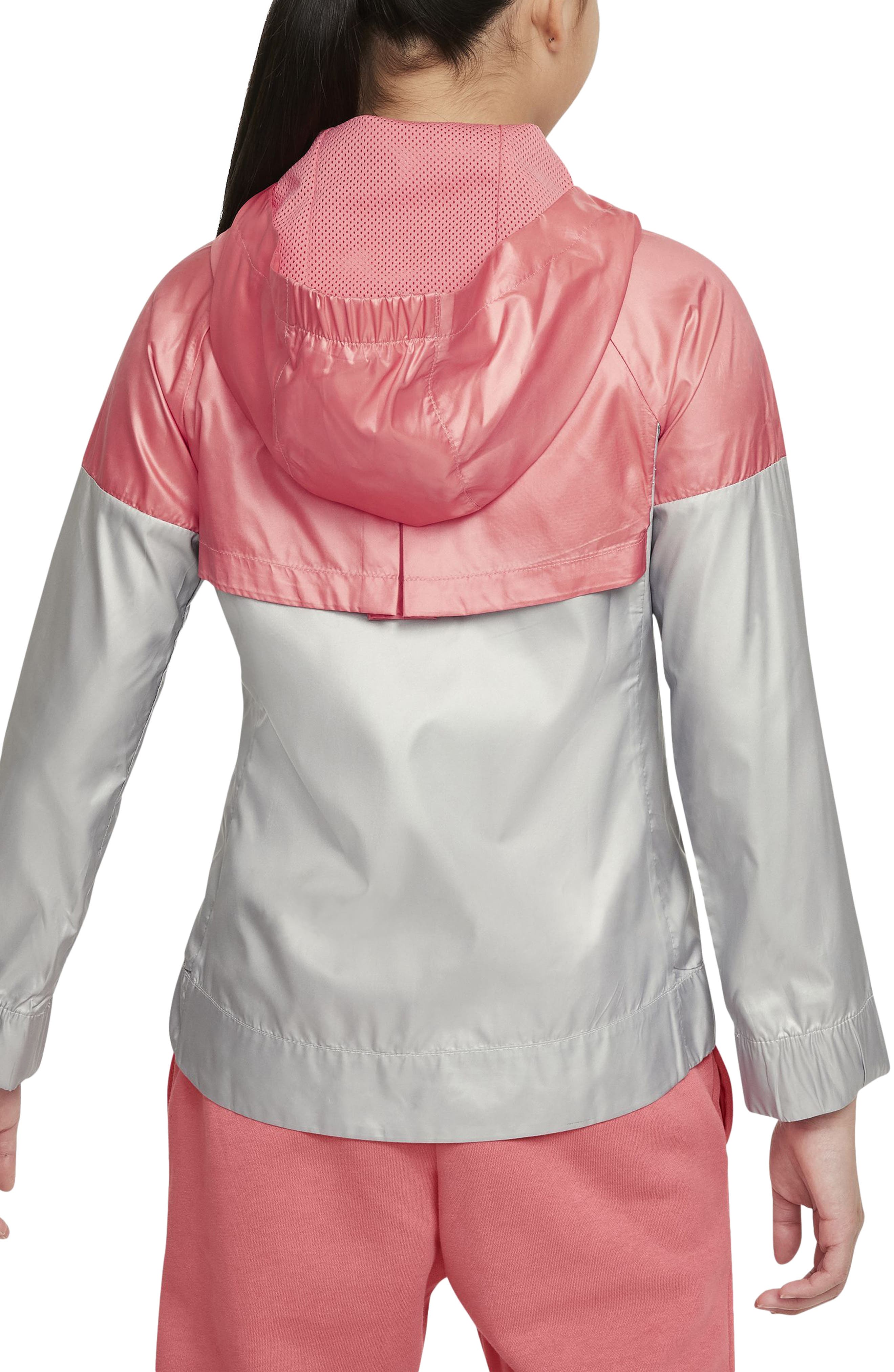 windrunner wind & water repellent hooded jacket