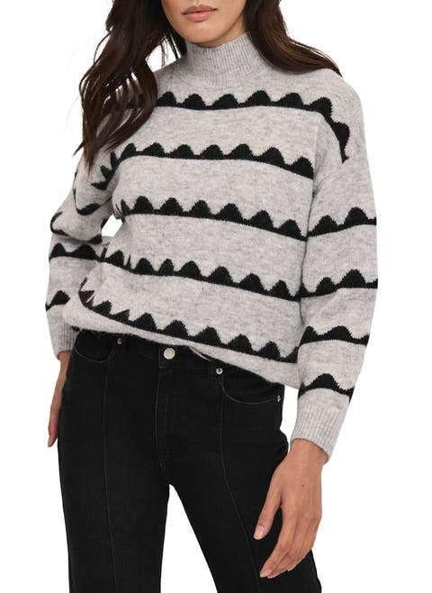 Scallop Knit Sweater